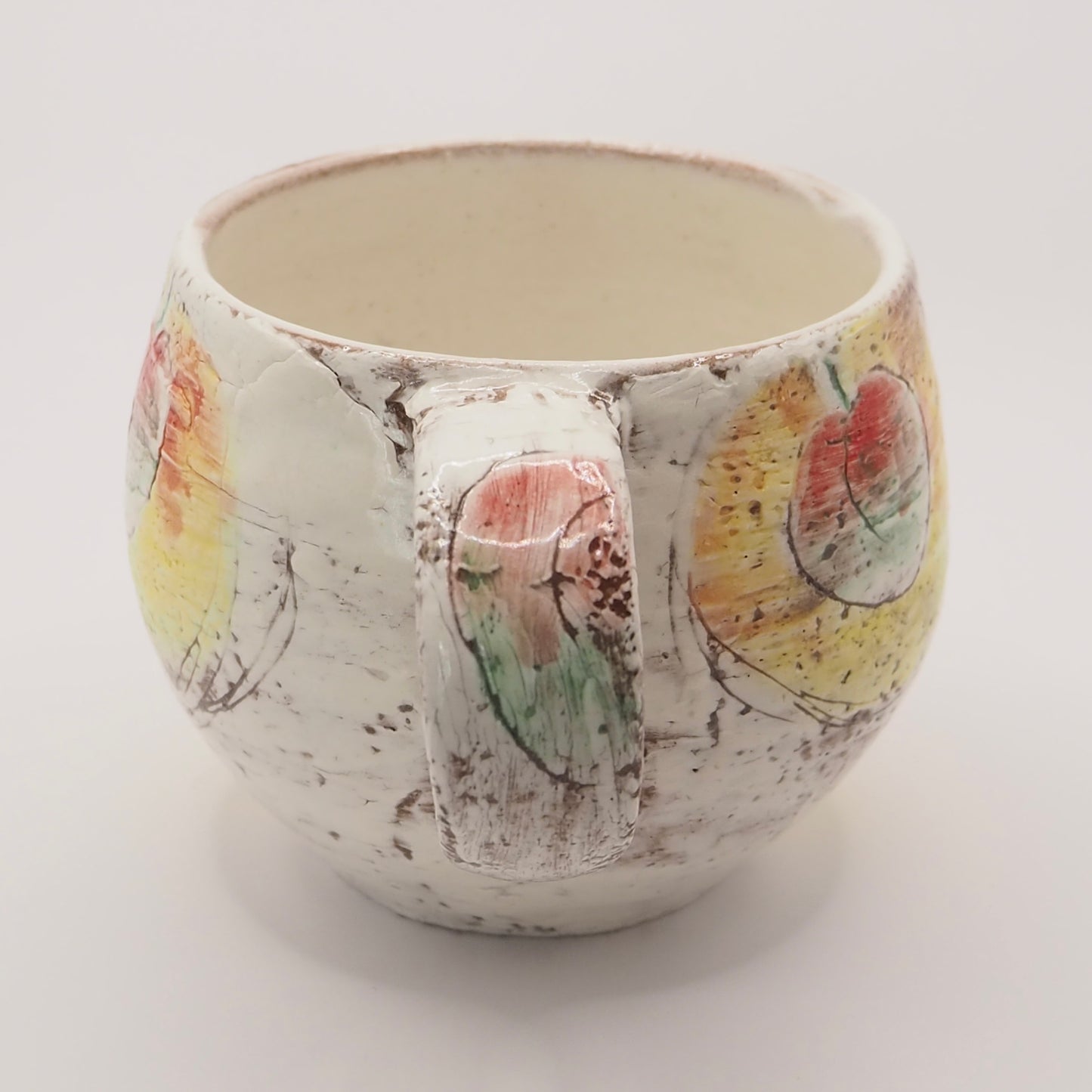 大畠穏さんのマグカップ「ume(ウメ)」(粉引・絵付け)