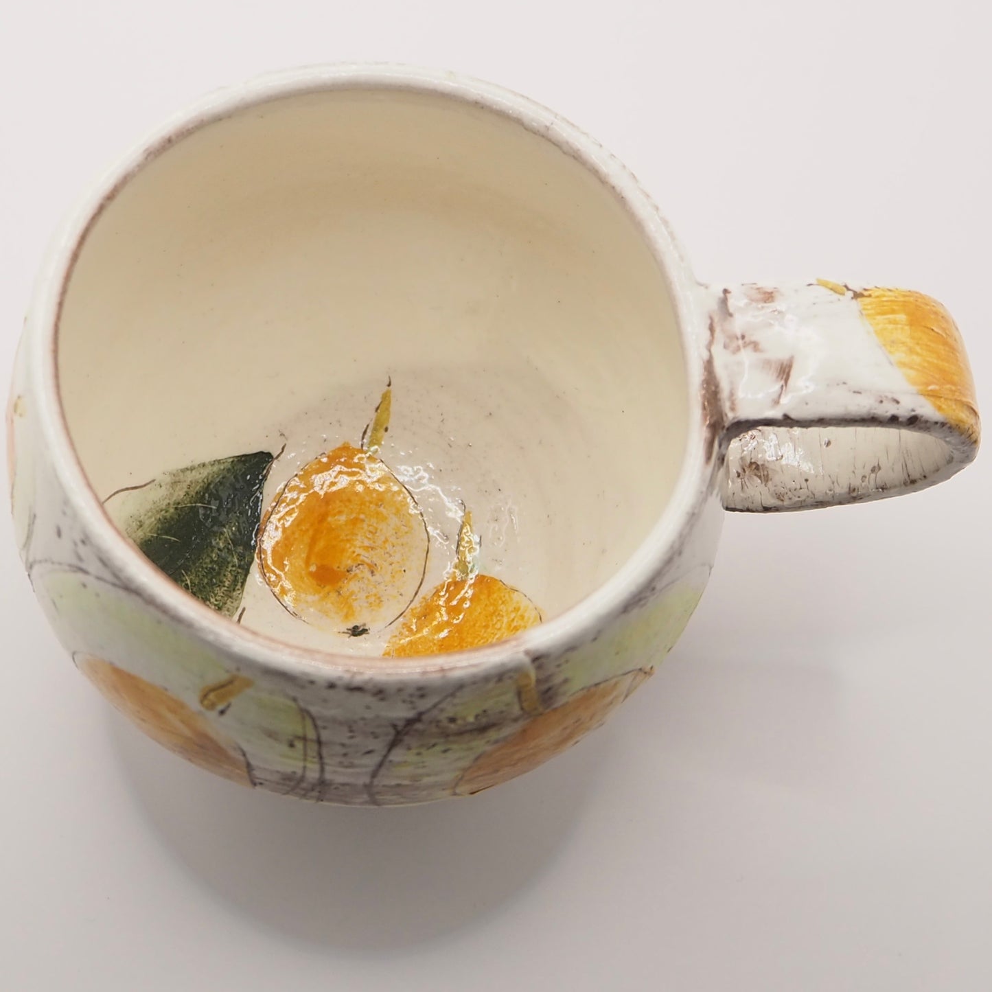 大畠穏さんのマグカップ「biwa(ビワ)」(粉引・絵付け)