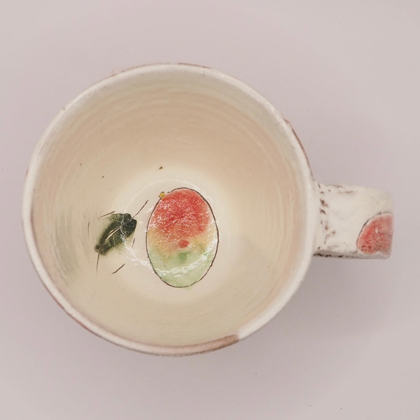 大畠穏さんのマグカップ「ume(ウメ)」(粉引・絵付け)